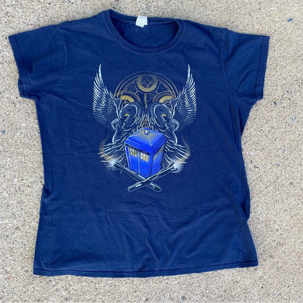 2/$16 Doctor Who Weeping Angels Tardis T-Shirt